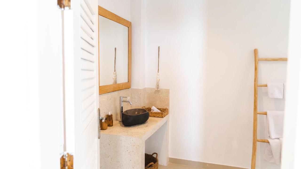 Villa Diola 3 Canggu Eksteriør billede